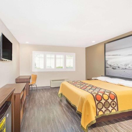 Super 8 By Wyndham National City Chula Vista Ngoại thất bức ảnh