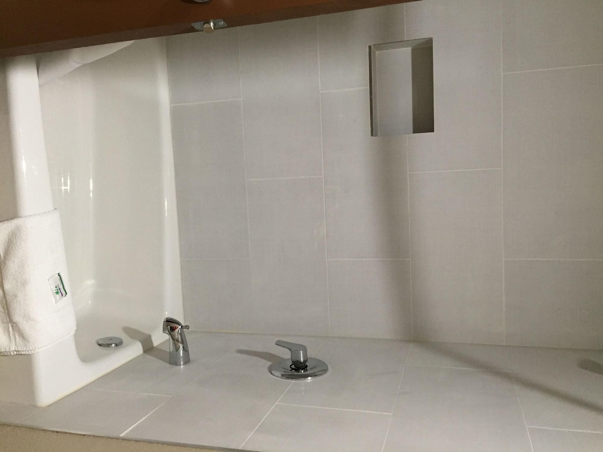 Super 8 By Wyndham National City Chula Vista Ngoại thất bức ảnh
