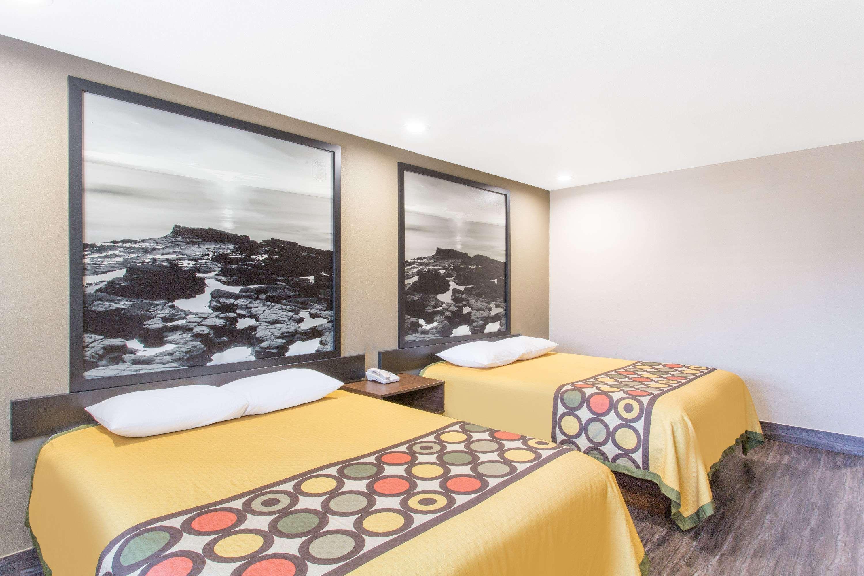 Super 8 By Wyndham National City Chula Vista Ngoại thất bức ảnh
