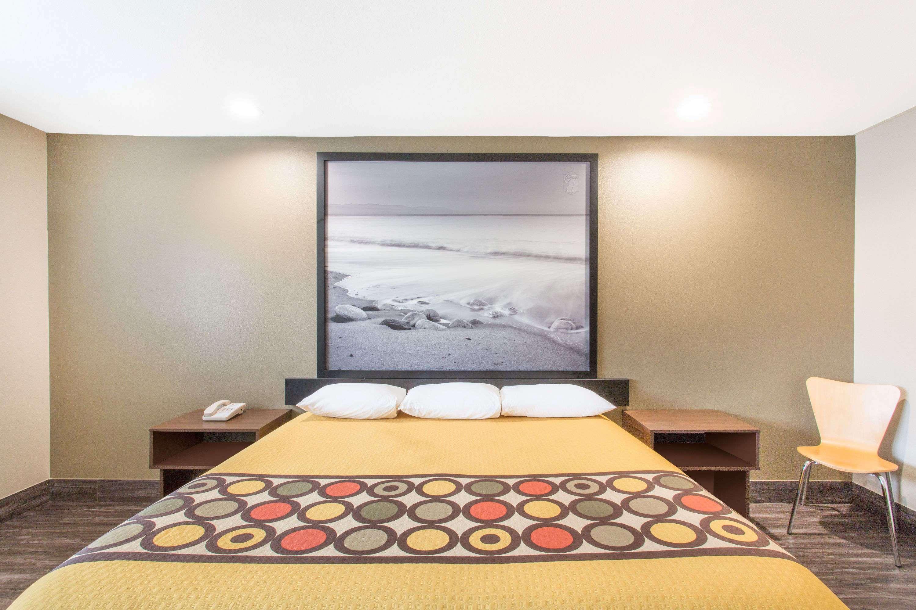 Super 8 By Wyndham National City Chula Vista Ngoại thất bức ảnh