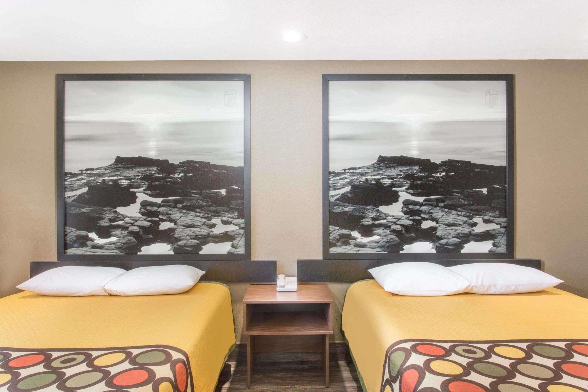 Super 8 By Wyndham National City Chula Vista Ngoại thất bức ảnh